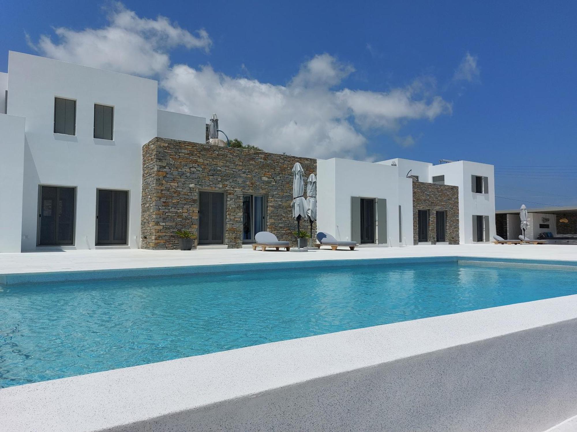 Golden Bay Luxury Villas And Suites Chrisi Akti  Exterior foto